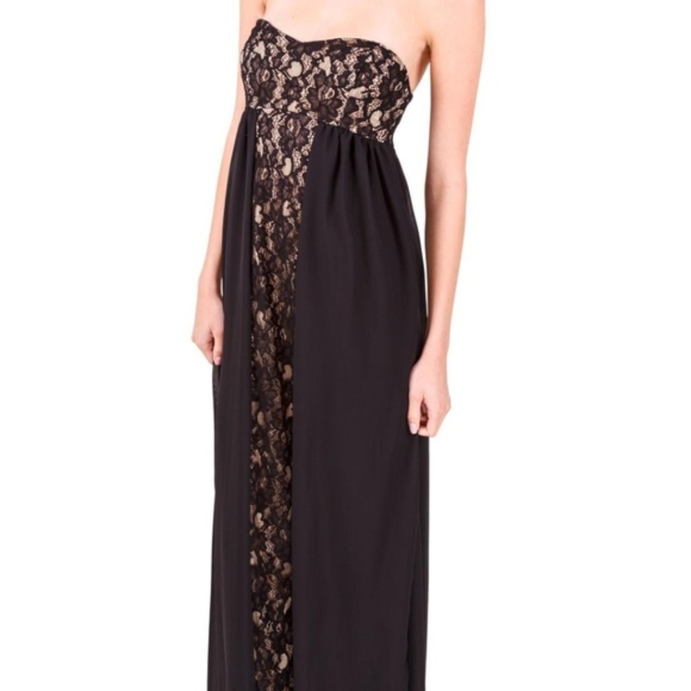 Malloy- Black and lace maxi dress